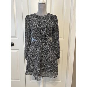 NWT Forever 21 Women's Sz SM Black &‎ White Paisley Mini Dress Open Sides Back